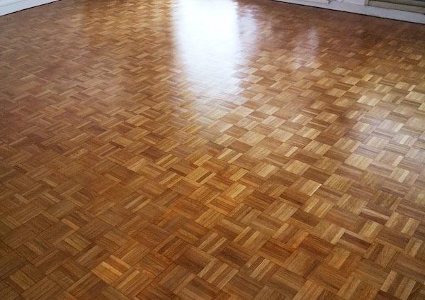 Rénovation d'un parquet en mosaïque - Home Parquet